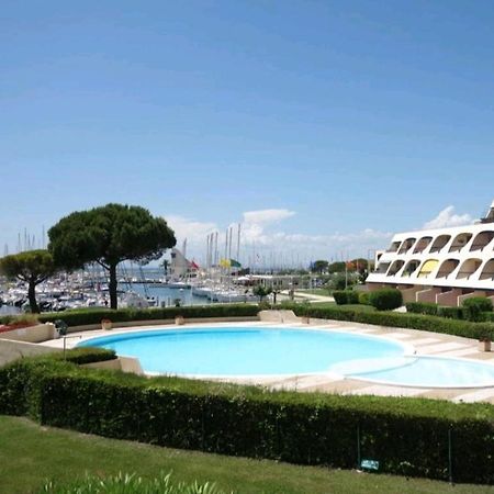 Studio Avec Loggia Entre Port, Plage Et Piscine Ле-Гро-дю-Руа Экстерьер фото