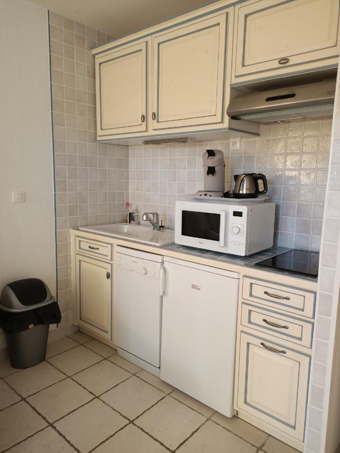 Studio Avec Loggia Entre Port, Plage Et Piscine Ле-Гро-дю-Руа Экстерьер фото